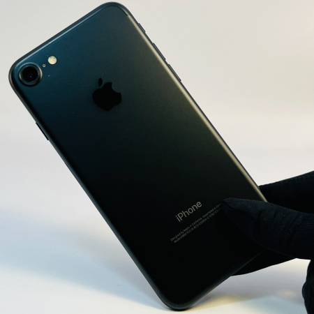 iPhone 7 б/у Состояние "Отличный" iPhone 7 б/у Состояние "Отличный"