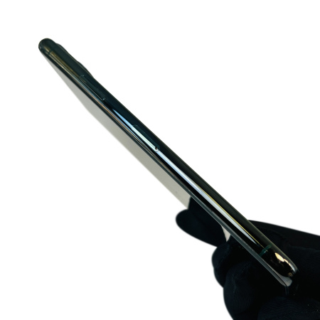 iPhone 11 Pro Max б/у Состояние "Удовлетворительный"